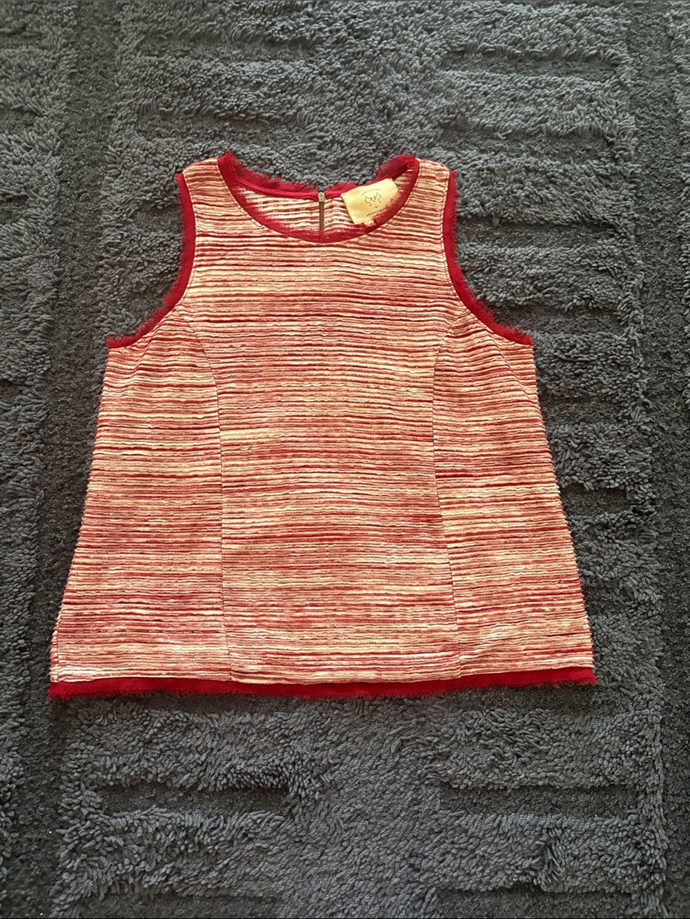 Anthropologie textured red/white boxy sleeveless top- size small
